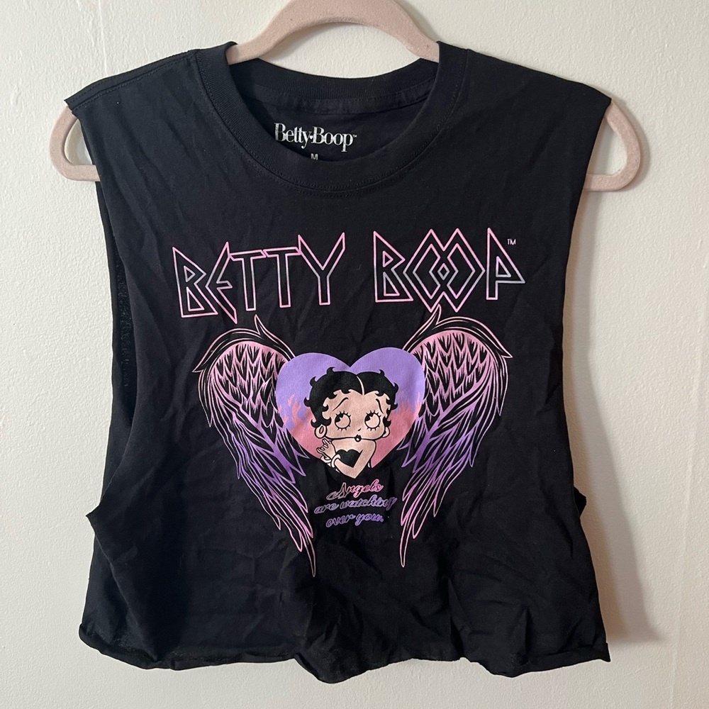 Betty boop graphic tee!